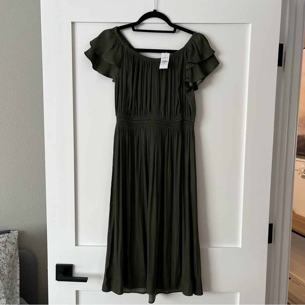 NWT LOFT Ruffle Sleeve Midi Dress